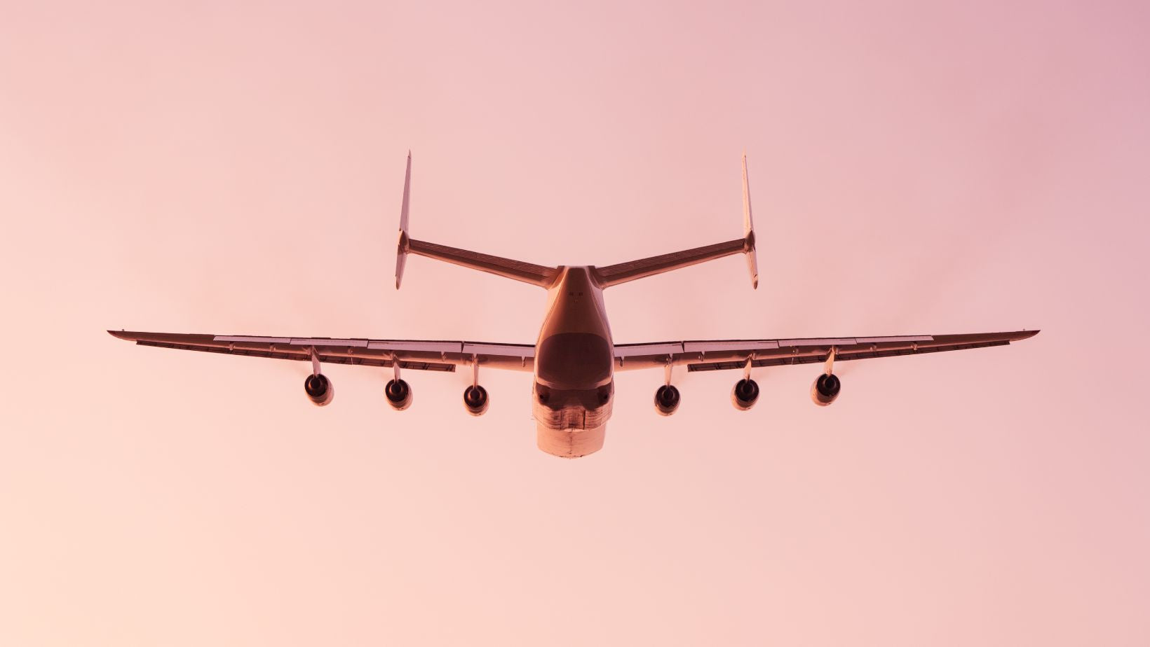 Flying Soon? How to Keep Your Skin Happy at 35,000 Feet